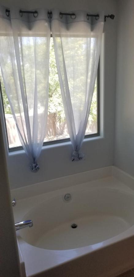 Phoenix Comfort Home Bnb ภายนอก รูปภาพ